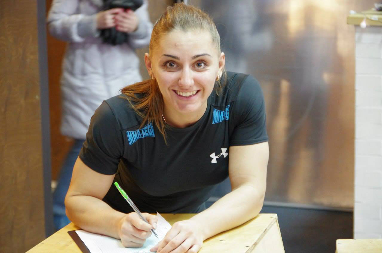 Aleksandra Albu UFC Signing